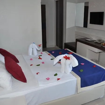 Kleopatra Micador 4*